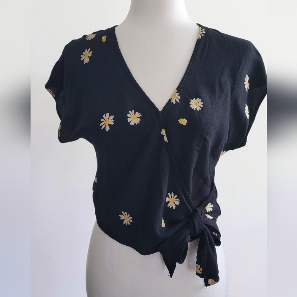 Madewell Daisy Sash Tie Wrap Top, Black | Summer, Casual | Women's Small